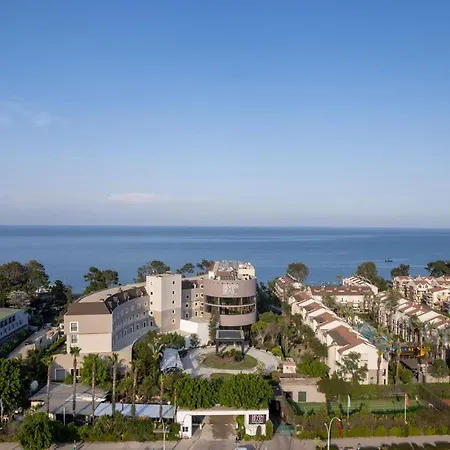 Üdülőközpont Seven Seas Gravel Select 5*